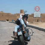 A Tinzouline au Maroc lors d'un voyage moto Harley au Maroc