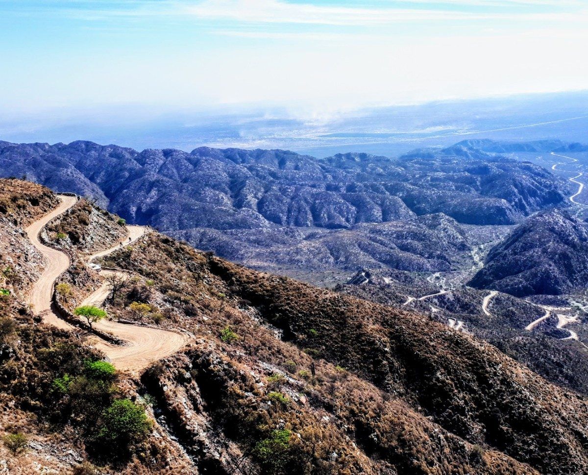 Les Andes à moto et la Cuesta la Chilca