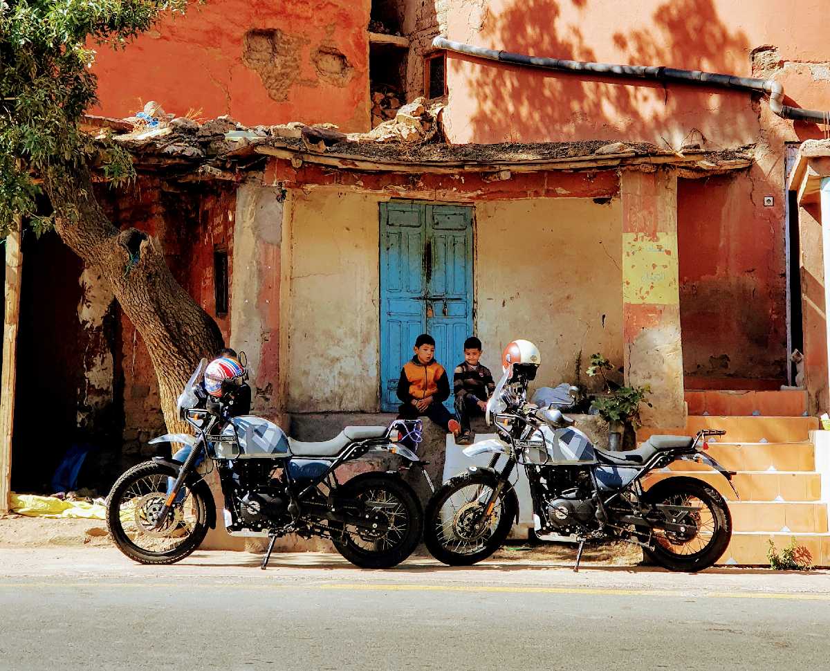Voyage à moto Royal Enfield Himalayan au Maroc